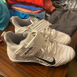 Youth Football Cleats Size 6